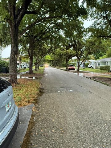 1031 NE 142nd Street, North Miami, FL 33161