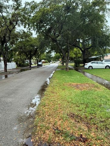 1031 NE 142nd Street, North Miami, FL 33161