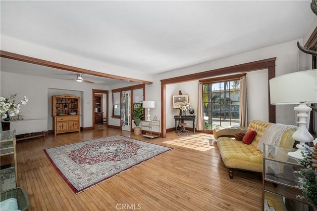 1005 Roswell, Long Beach, CA 90804