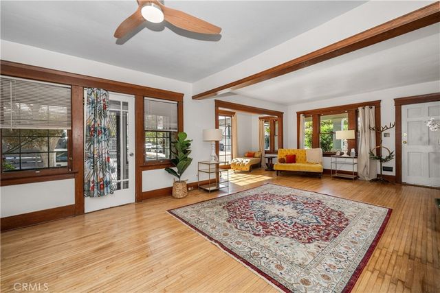 1005 Roswell, Long Beach, CA 90804