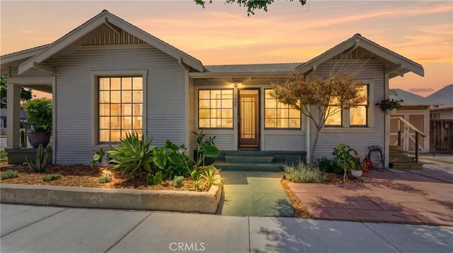 1005 Roswell, Long Beach, CA 90804