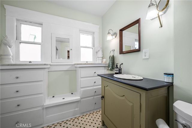 1005 Roswell, Long Beach, CA 90804