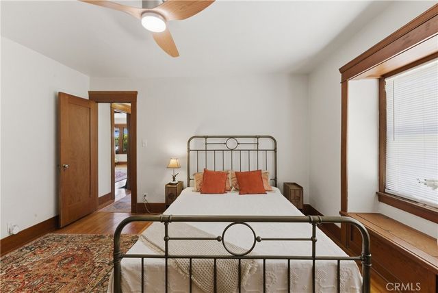 1005 Roswell, Long Beach, CA 90804