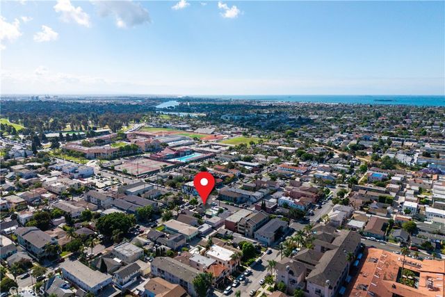 1005 Roswell, Long Beach, CA 90804