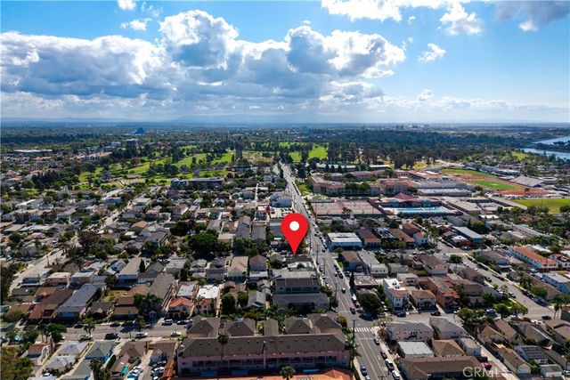 1005 Roswell, Long Beach, CA 90804