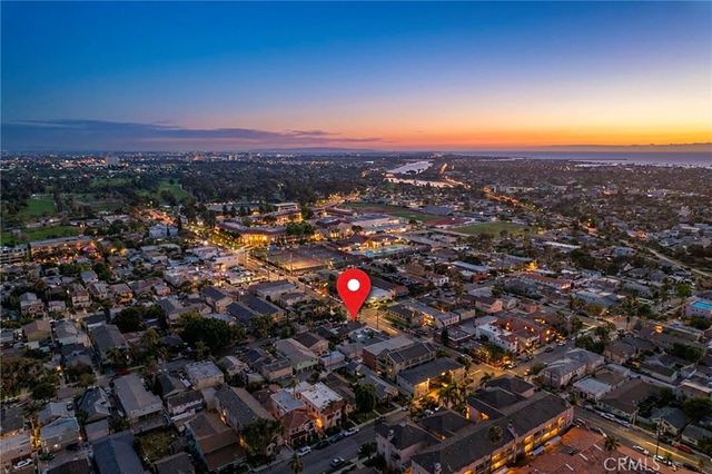 1005 Roswell, Long Beach, CA 90804