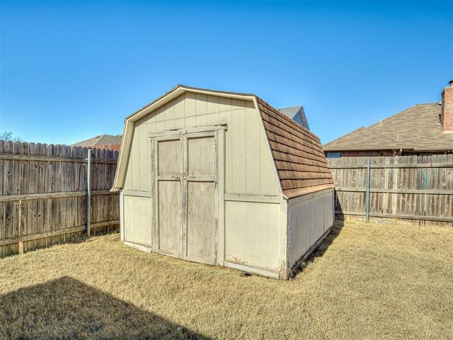 1213 SW 133rd Place, Oklahoma City, OK 73170