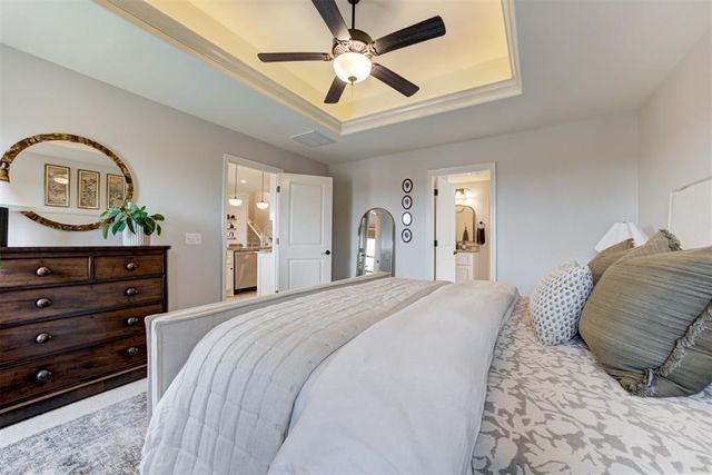 10109 NW 143rd Street, Yukon, OK 73099