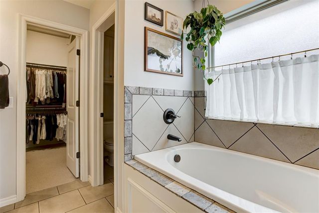 10109 NW 143rd Street, Yukon, OK 73099