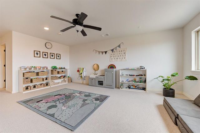 10109 NW 143rd Street, Yukon, OK 73099