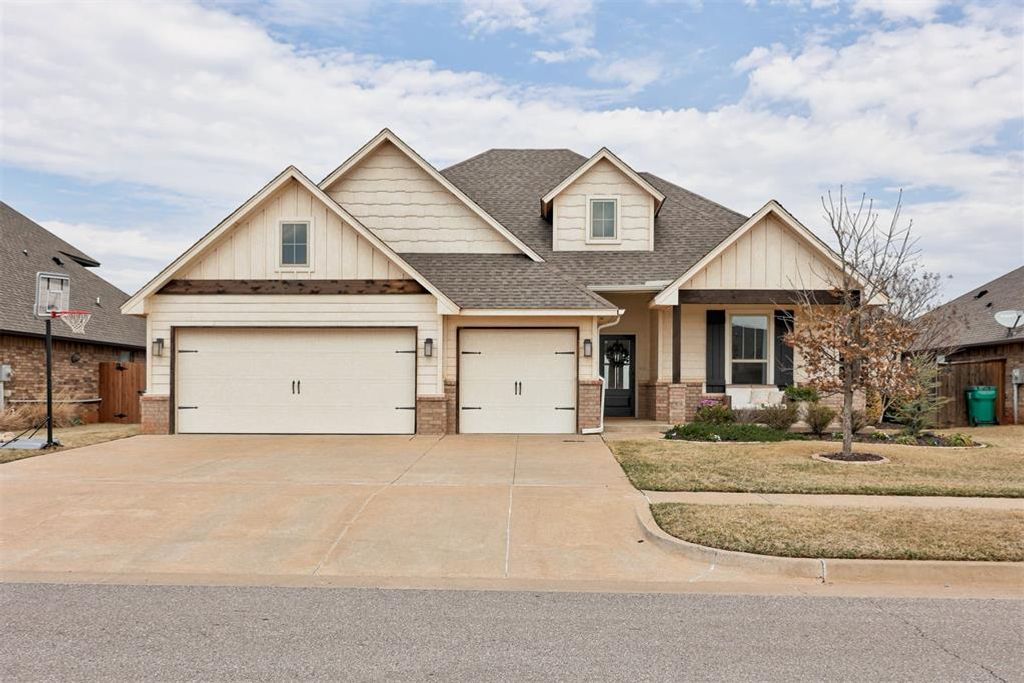 10109 NW 143rd Street, Yukon, OK 73099
