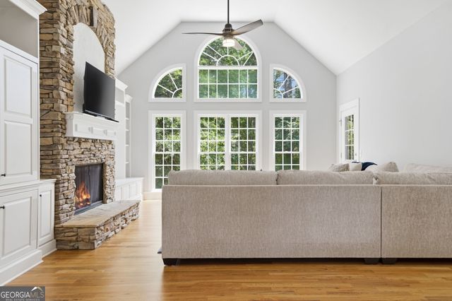 401 Maple Ridge Court, Cumming, GA 30028