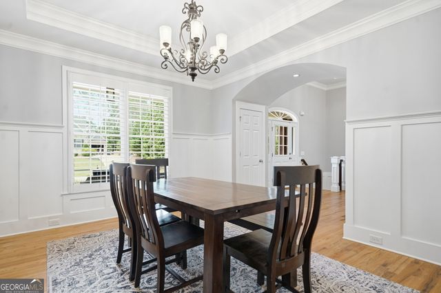 401 Maple Ridge Court, Cumming, GA 30028