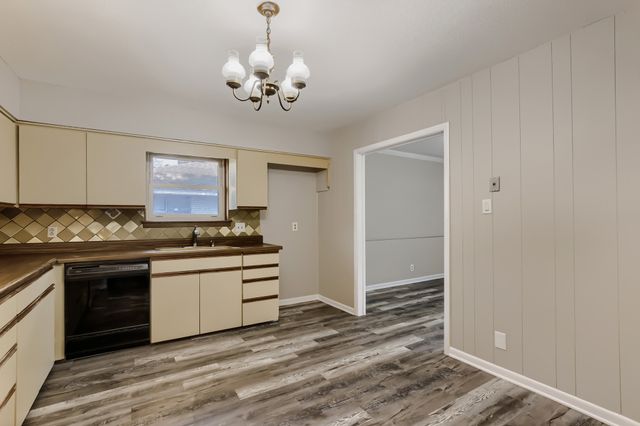 3337 Boulder Drive, Dallas, TX 75233