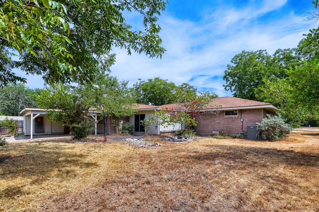 3337 Boulder Drive, Dallas, TX 75233