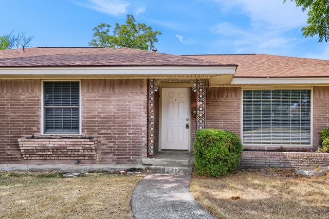 3337 Boulder Drive, Dallas, TX 75233