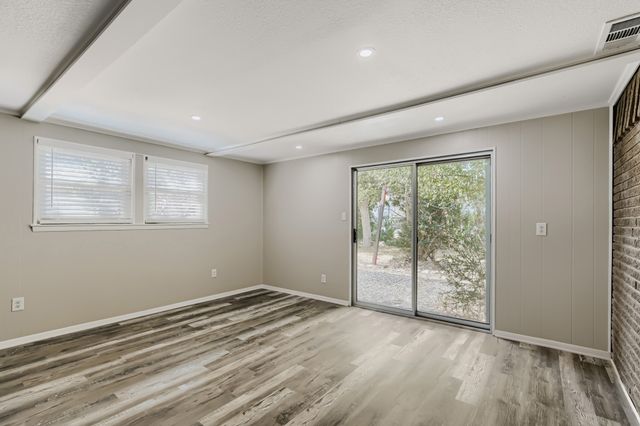 3337 Boulder Drive, Dallas, TX 75233