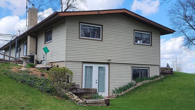 N399 Mount Hope Road, Brodhead, WI 53520