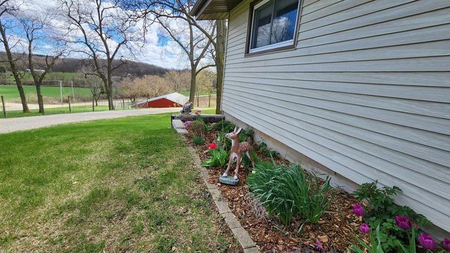 N399 Mount Hope Road, Brodhead, WI 53520