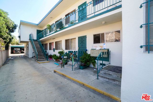 1542 2nd Avenue, Los Angeles, CA 90019