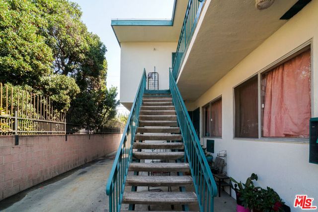 1542 2nd Avenue, Los Angeles, CA 90019