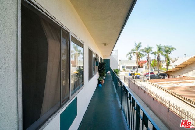 1542 2nd Avenue, Los Angeles, CA 90019