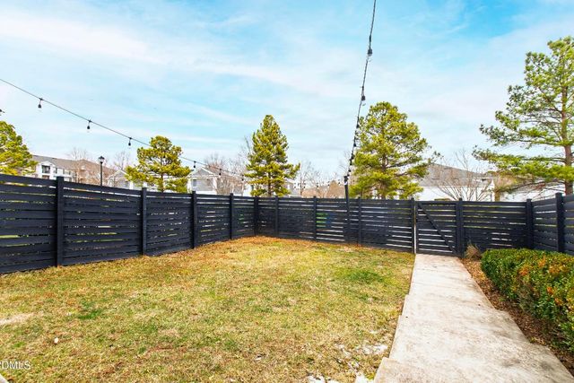 7756 Acc Boulevard, Raleigh, NC 27617