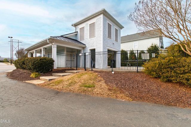 7756 Acc Boulevard, Raleigh, NC 27617