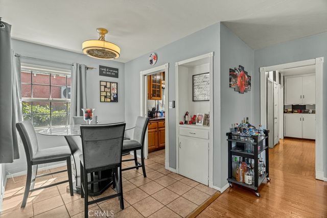 4813 Pacific, Long Beach, CA 90805