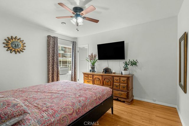 4813 Pacific, Long Beach, CA 90805