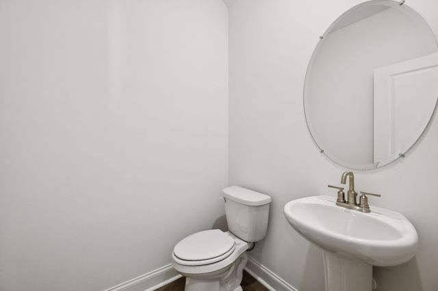 133 Dahlia Dr, La Vergne, TN 37086