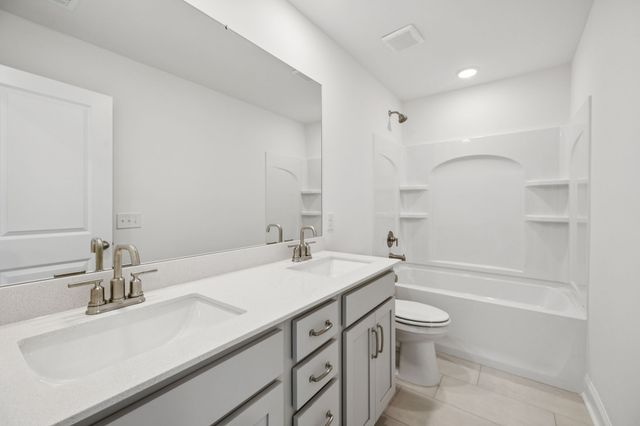 133 Dahlia Dr, La Vergne, TN 37086