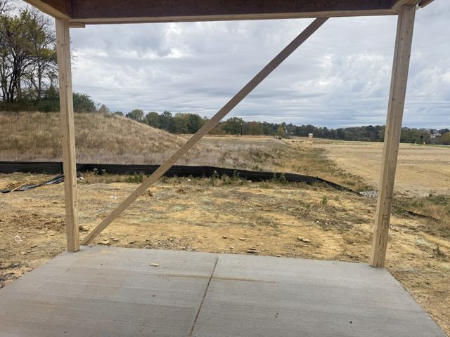 133 Dahlia Dr, La Vergne, TN 37086