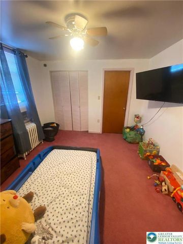 207 Chestnut Street, Slatington Boro, PA 18080