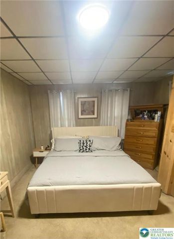 207 Chestnut Street, Slatington Boro, PA 18080