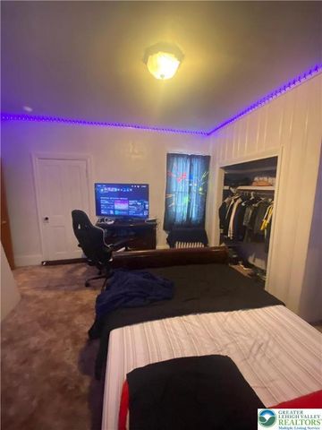 207 Chestnut Street, Slatington Boro, PA 18080