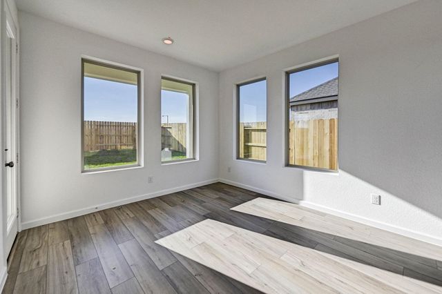 2605 Mackinac Bay Drive, Texas City, TX 77568