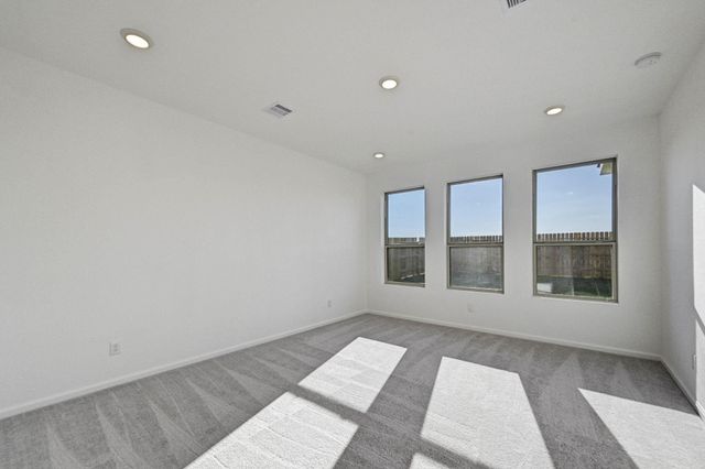 2605 Mackinac Bay Drive, Texas City, TX 77568