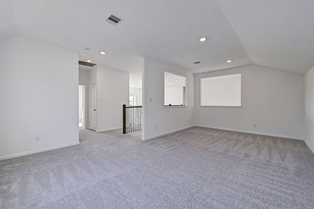 2605 Mackinac Bay Drive, Texas City, TX 77568