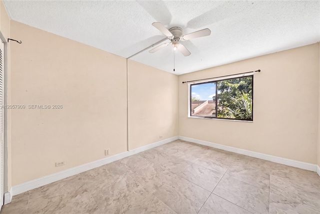 6666 SW 115th Court 301, Miami, FL 33173