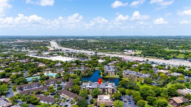 6666 SW 115th Court 301, Miami, FL 33173