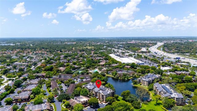 6666 SW 115th Court 301, Miami, FL 33173