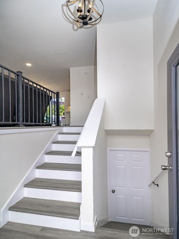 1611 S 84th Street, Tacoma, WA 98444