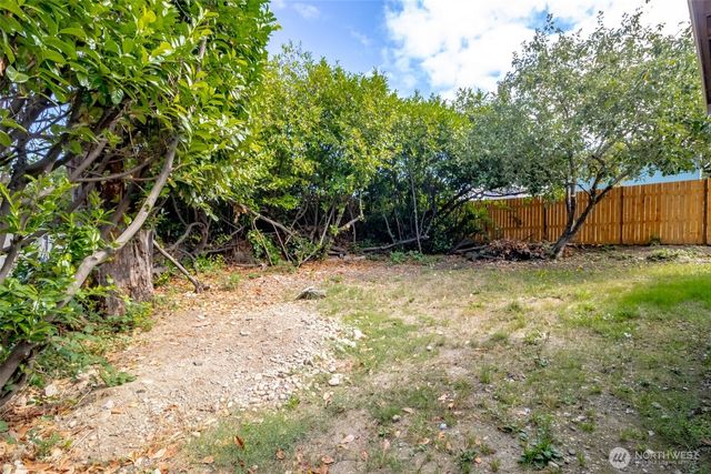 1611 S 84th Street, Tacoma, WA 98444