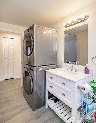 1611 S 84th Street, Tacoma, WA 98444