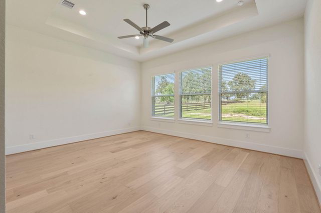 25216 Pleasant Retreat Court, Montgomery, TX 77356