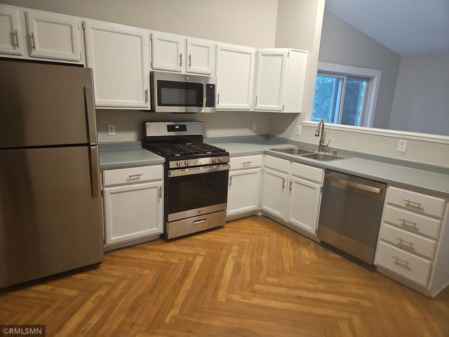 5072 Upper 182nd Street W, Farmington, MN 55024