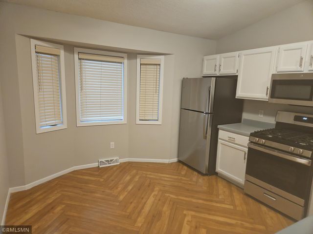 5072 Upper 182nd Street W, Farmington, MN 55024