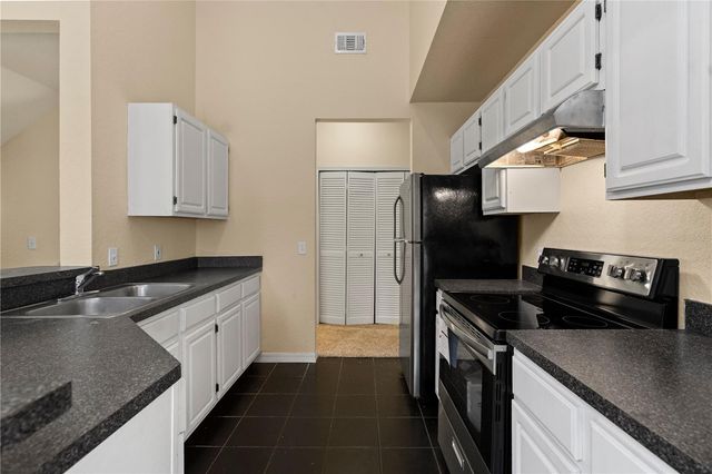 6021 WESTGATE DRIVE 823, Orlando, FL 32835