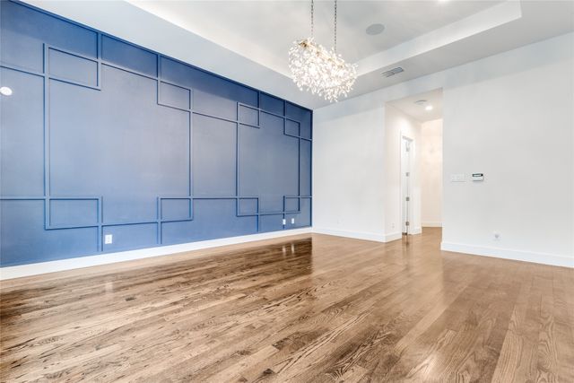 6921 Valley View Lane, Dallas, TX 75240